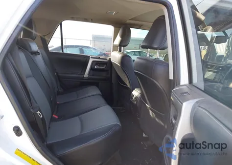 2015 Toyota 4Runner Sr5 Premium z USA, uszkodzony, nr VIN JTEZU5JR5F5091490